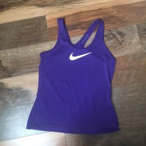 Nike pro tank top !!